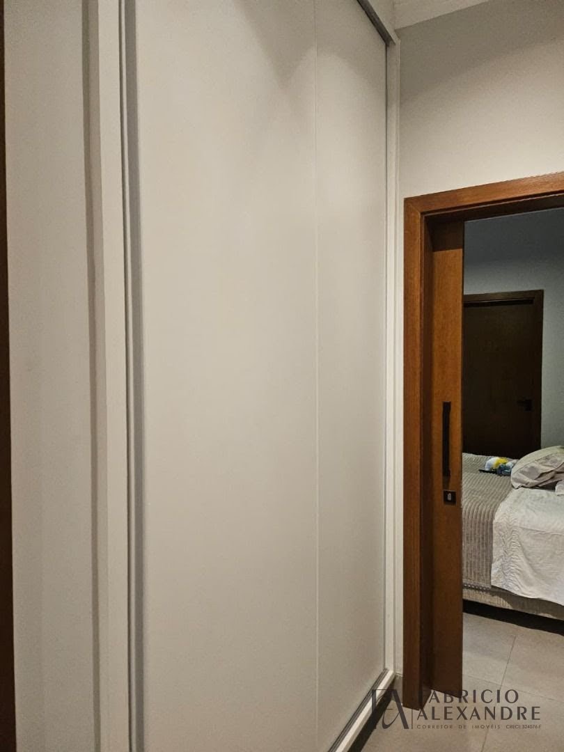 Casa à venda com 3 quartos, 3 suítes, 4 vagas e 172m² no Figueira II, São José do Rio Preto (SP) — foto 20 de 28