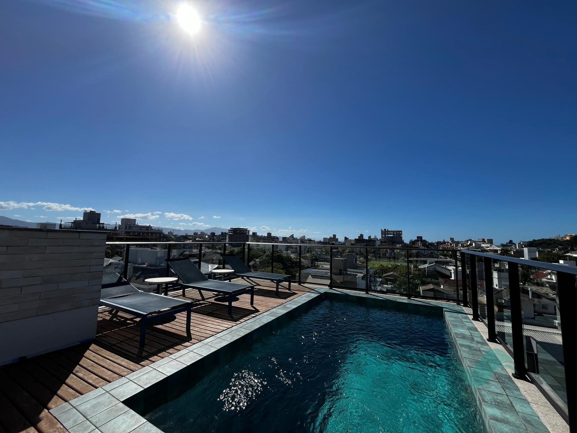 Apartamento à venda com 2 quartos, 1 suíte, 1 vaga e 65m² no Jurerê, Florianópolis (SC) — foto 15 de 17