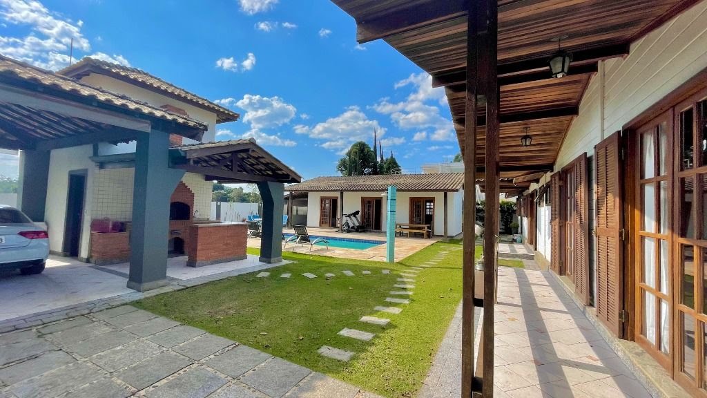 Casa para alugar com 5 quartos, 4 suítes e 374m² no Arujá Hills Premium, Arujá (SP) — foto 3 de 8