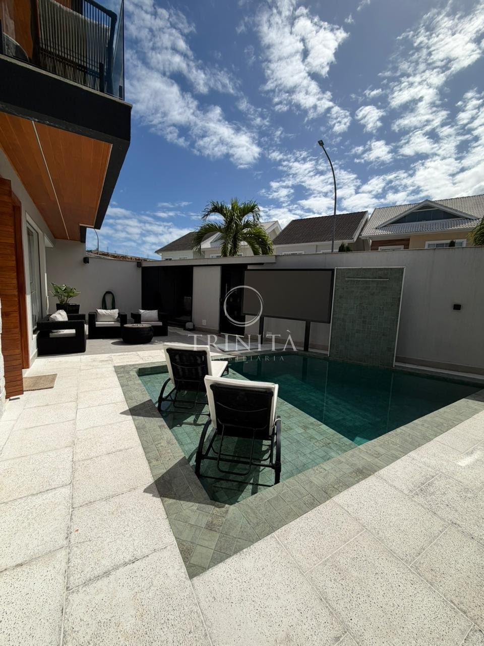 piscina-casa-240m²-dream-garden-vargem-pequena