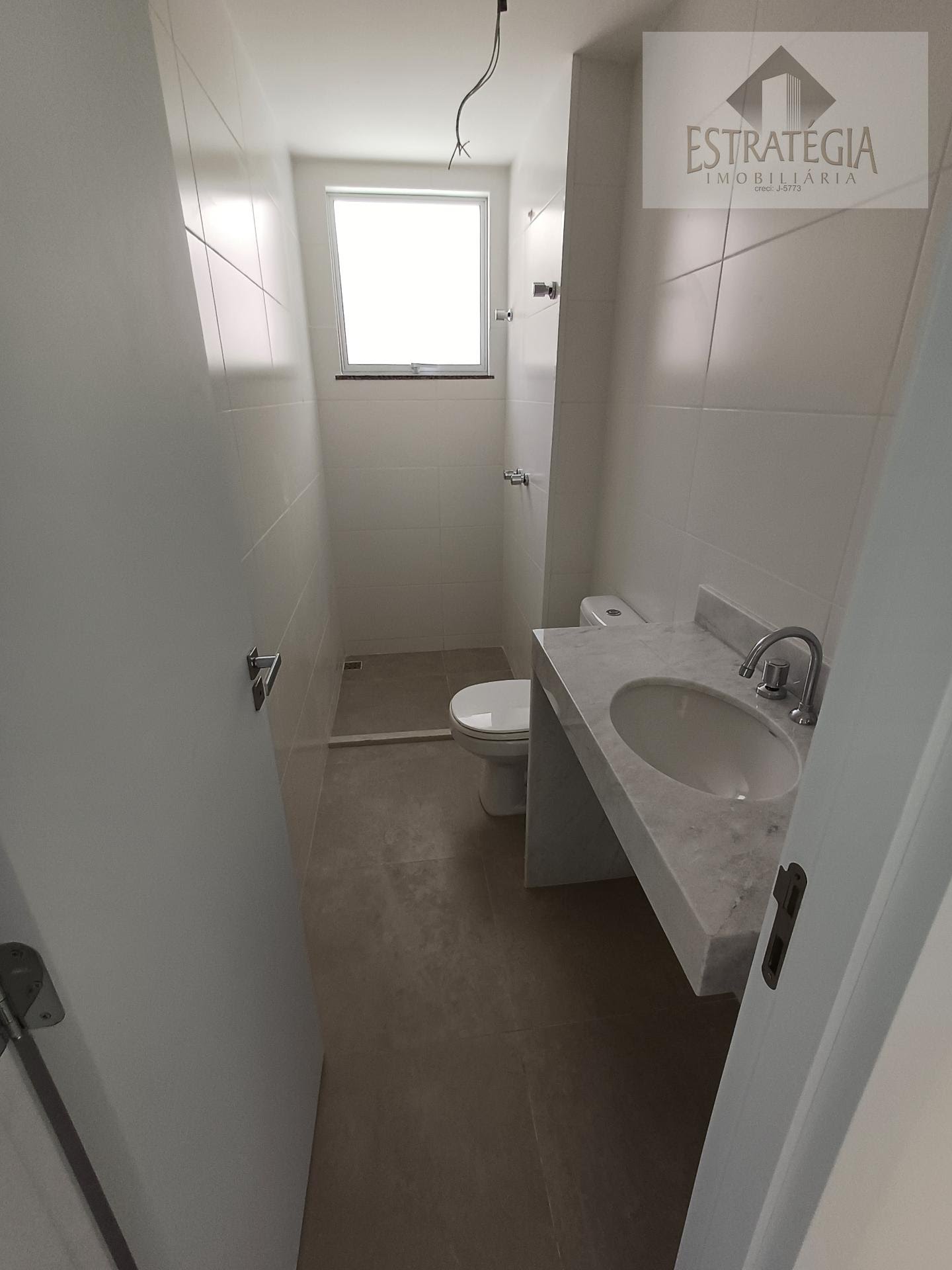 Apartamento para alugar com 2 quartos, 1 suíte, 1 vaga e 68m² no Retiro, Petrópolis (RJ) — foto 10 de 16