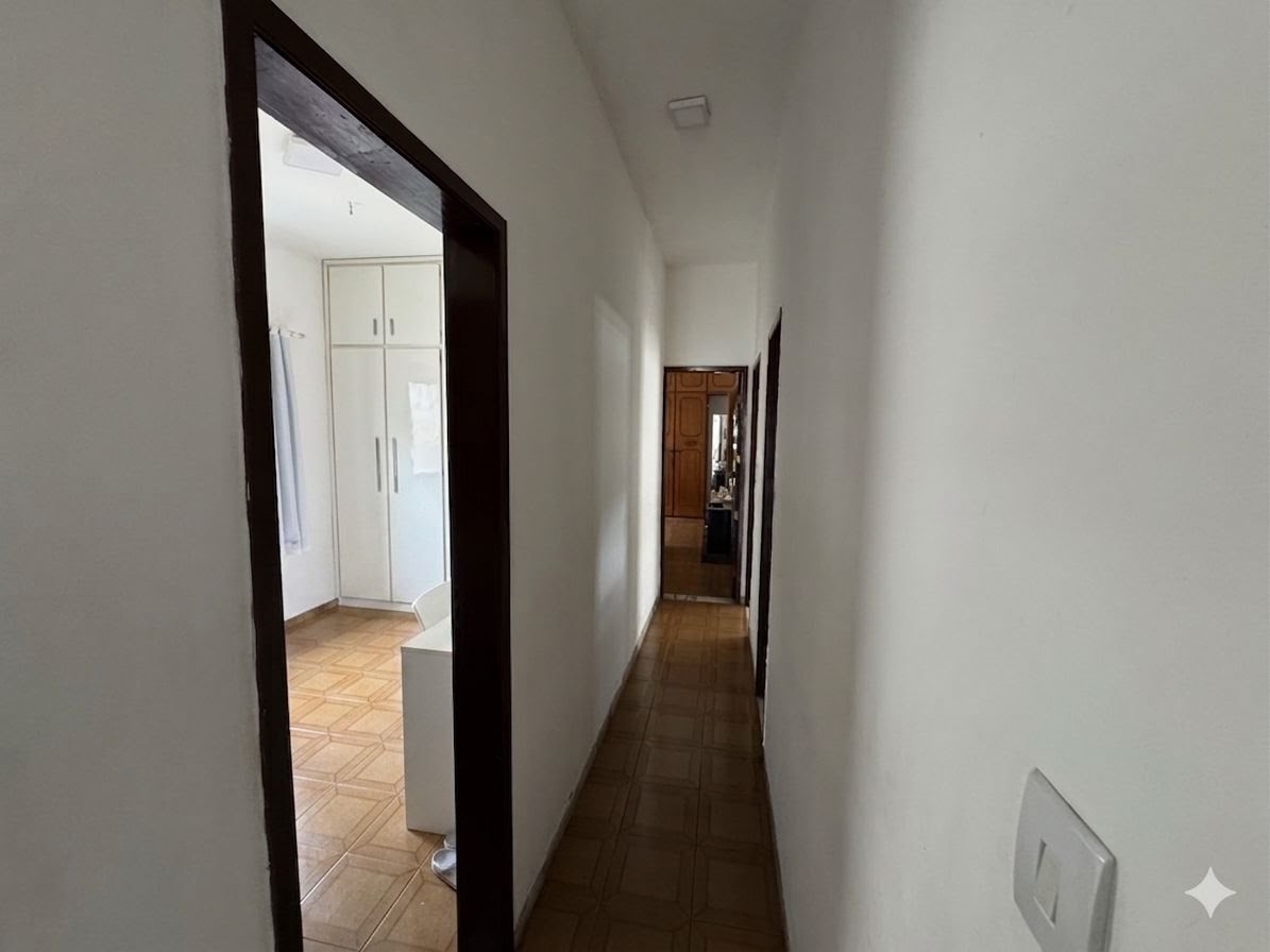 Casa à venda com 3 quartos, 2 suítes, 3 vagas e 180m² no Serraria Brasil, Feira de Santana (BA) — foto 9 de 18