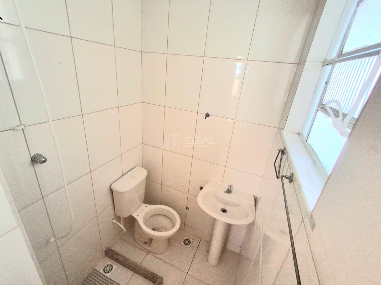 Casa à venda com 3 quartos, 1 suíte, 2 vagas e 200m² no Parque California, Campos dos Goytacazes (RJ) — foto 19 de 24