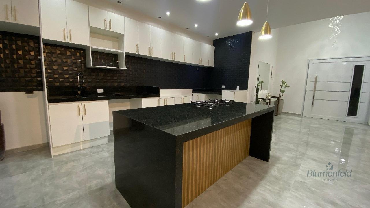 Casa à venda com 3 quartos, 3 suítes e 2200m² no Arujá Hills III, Arujá (SP) — foto 10 de 30