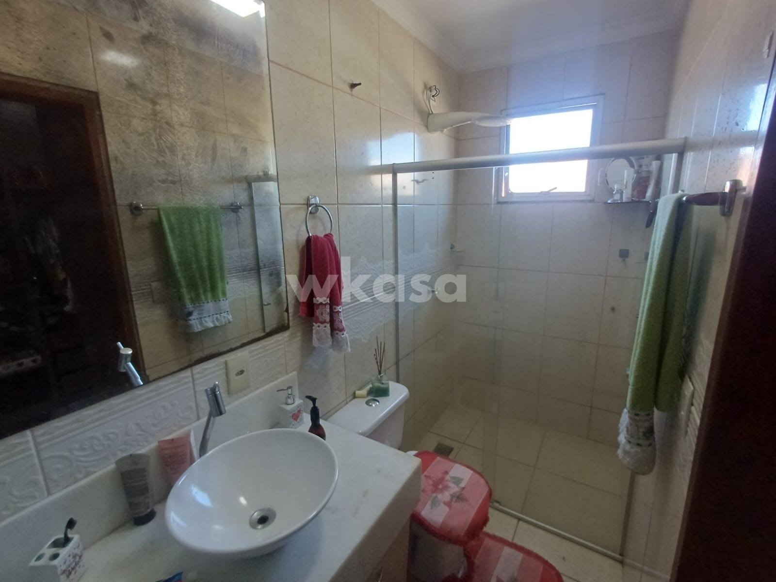 Casa à venda com 4 quartos, 2 suítes, 3 vagas e 250m² no Morada de Laranjeiras, Serra (ES) — foto 16 de 30