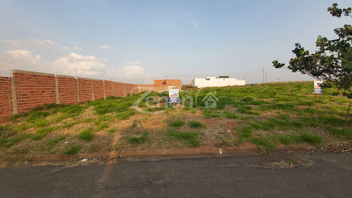 Terreno em Residencial Montagnoli  -  Adamantina
