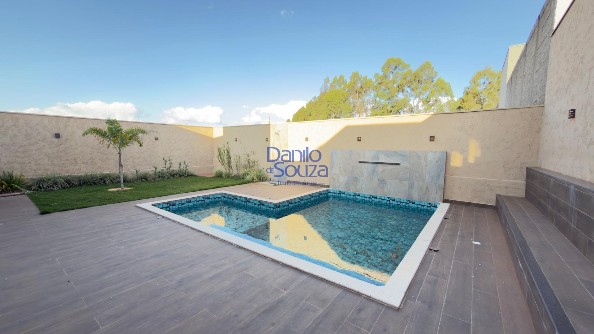 Casa à venda com 3 quartos, 1 suíte, 4 vagas e 360m² no Villagio Park, Araxá (MG) — foto 29 de 30