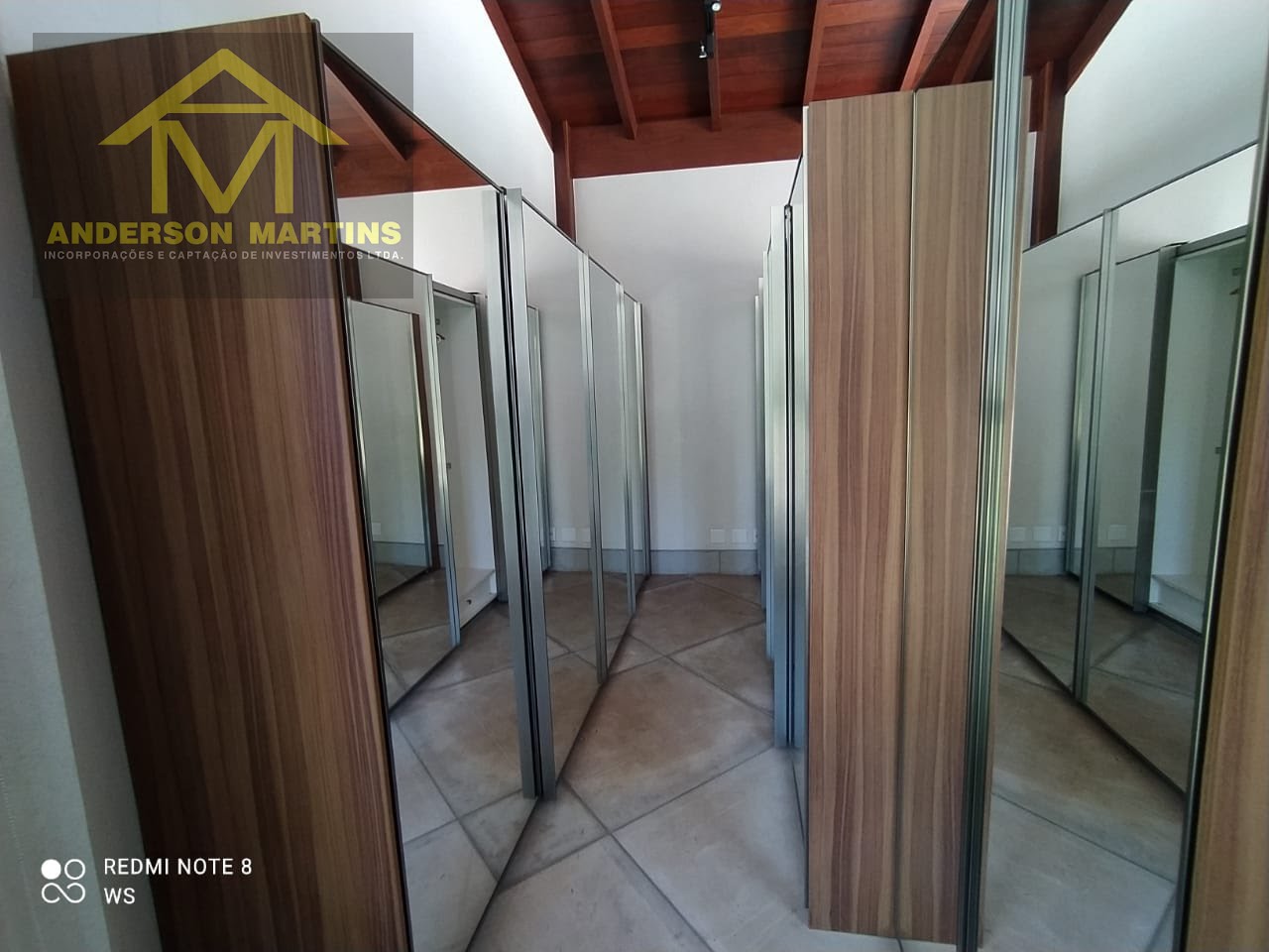 Casa à venda com 4 quartos, 4 banheiros, 5 vagas e 421m² no Praia da Costa, Vila Velha (ES) — foto 18 de 20