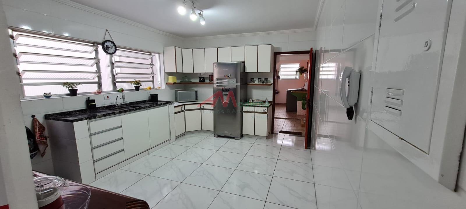 Casa à venda com 3 quartos, 1 suíte, 2 vagas e 184m² no Jordanópolis, São Bernardo do Campo (SP) — foto 12 de 30