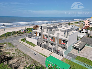 Atlantic Life: Sobrado novo no Balneário Betaras Matinhos