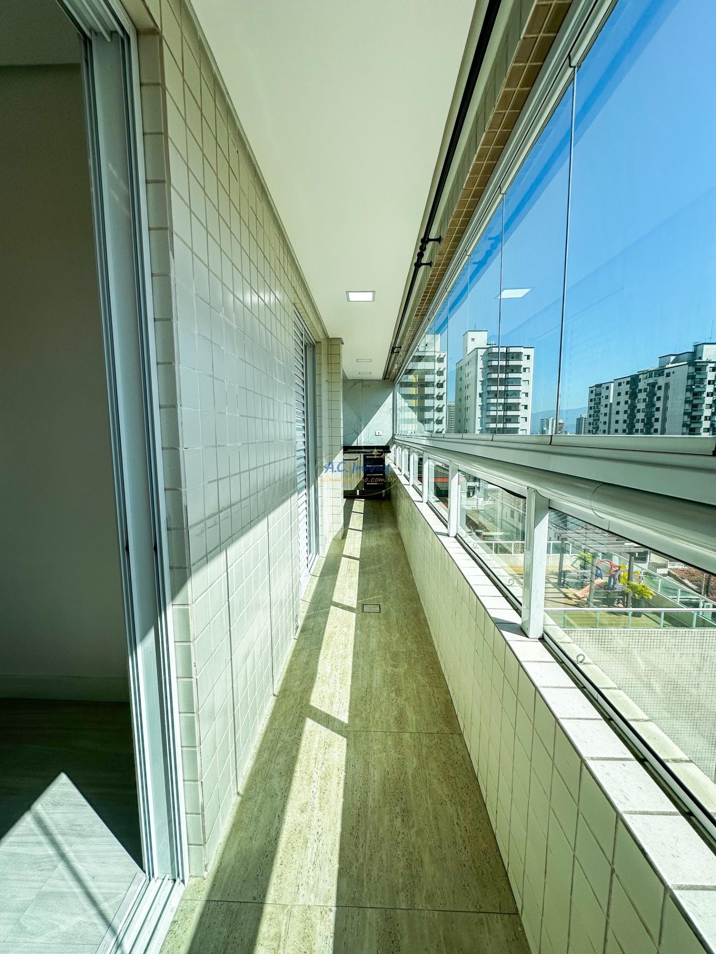 Apartamento à venda com 2 quartos, 1 suíte, 1 vaga e 70m² no Guilhermina, Praia Grande (SP) — foto 9 de 22