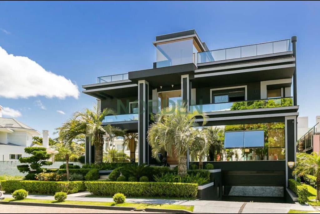 Casa de 600 m² com 5 quartos na Casa 5 Quartos 600m² — Jurerê Internacional, Jurerê Internacional