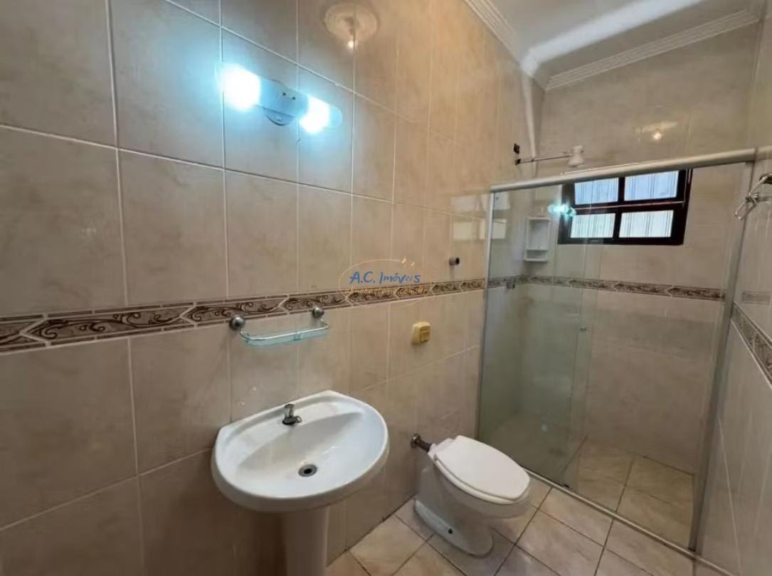 Casa à venda com 2 quartos, 1 suíte, 2 vagas e 128m² no Cidade Ocian, Praia Grande (SP) — foto 13 de 23