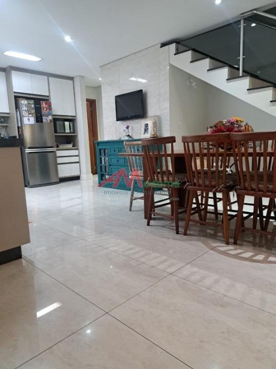 Casa à venda com 4 quartos, 1 suíte, 2 vagas e 273m² no Rudge Ramos, São Bernardo do Campo (SP) — foto 13 de 30