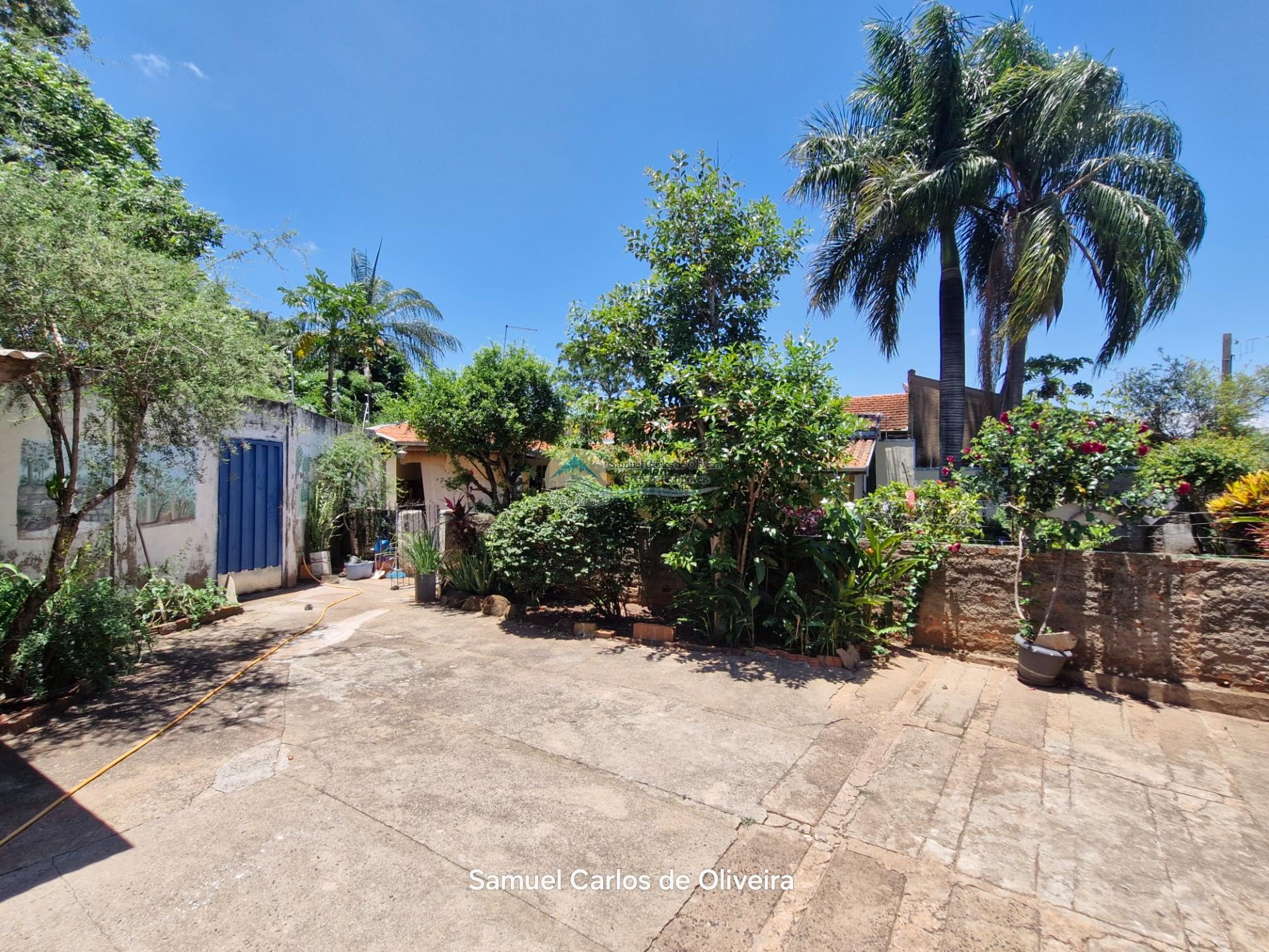 Casa à Venda em Casa Branca