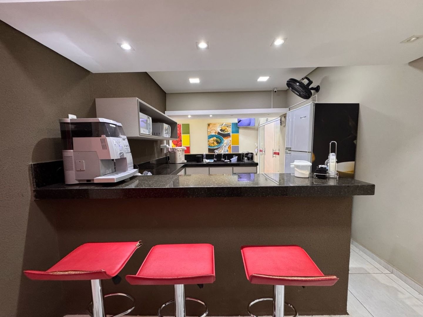 Comercial para alugar com 4 vagas e 360m² no Ipiranga, Ribeirão Preto (SP) — foto 9 de 30