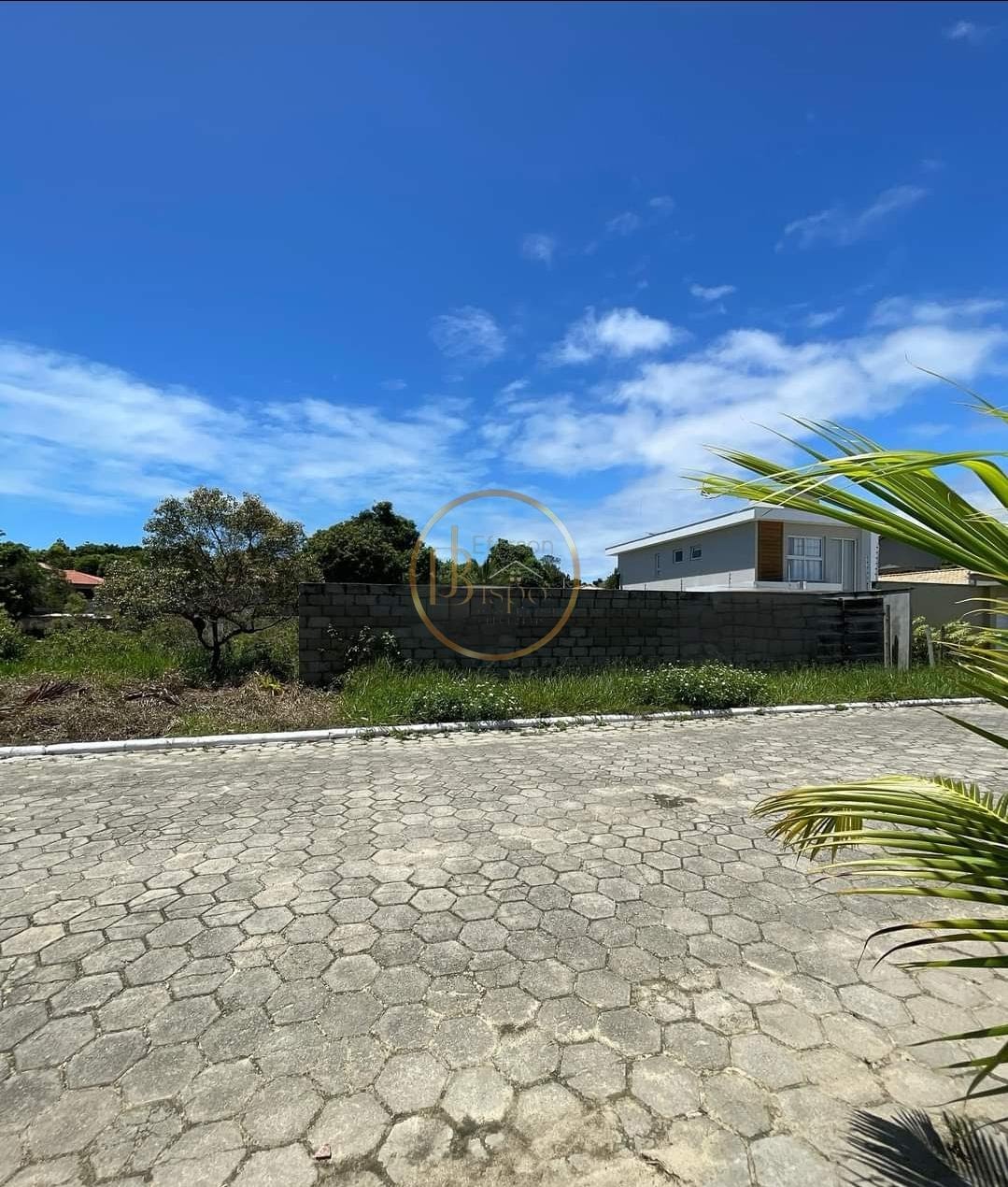 Terreno à venda com 667m² de terreno no Alto de Pitinga, Porto Seguro — foto principal