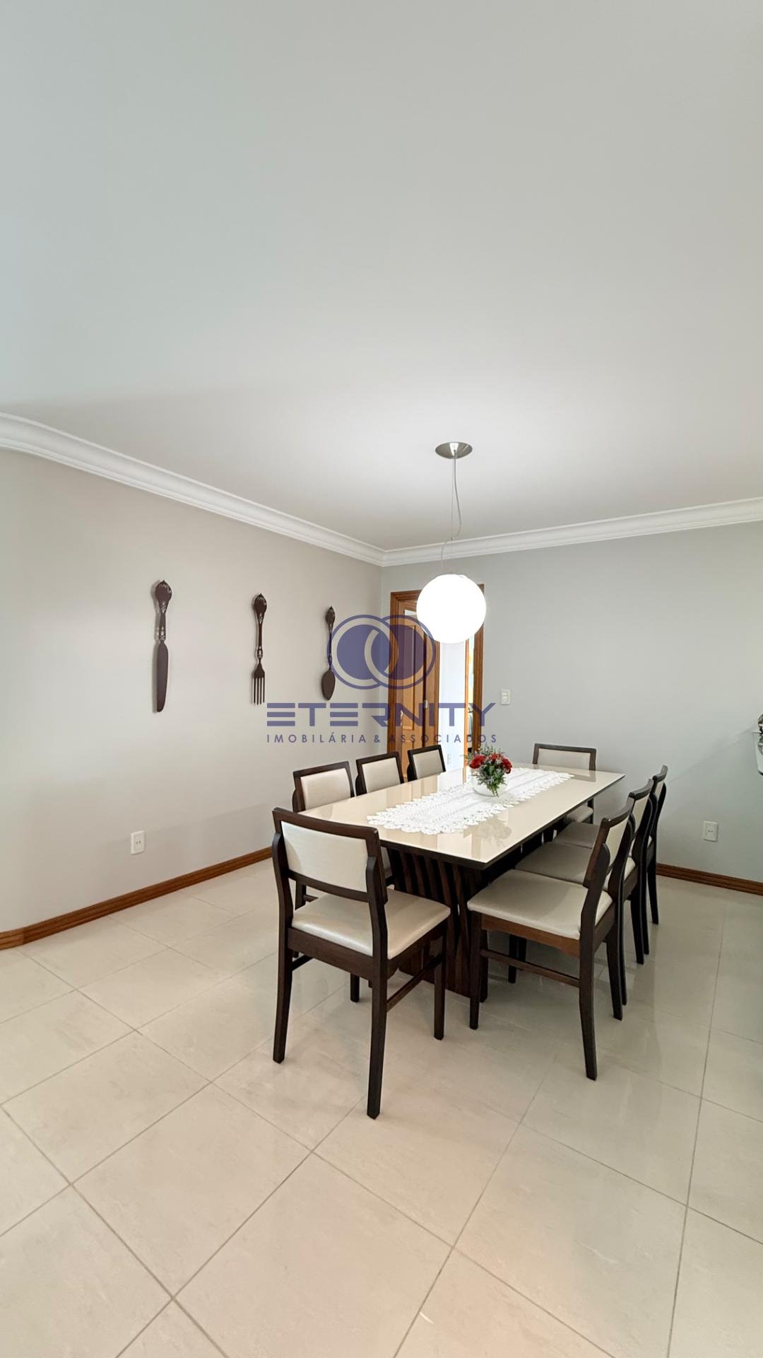 Apartamento à venda com 4 quartos, 4 suítes, 4 vagas e 216m² no Centro, Balneário Piçarras (SC) — foto 8 de 30