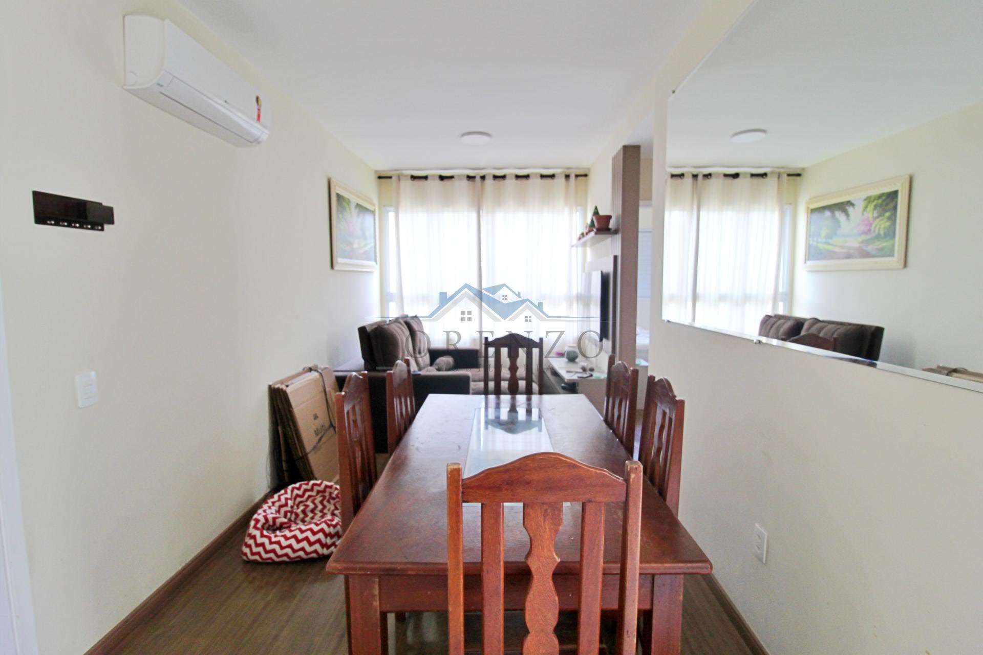 Sala de estar e cozinha