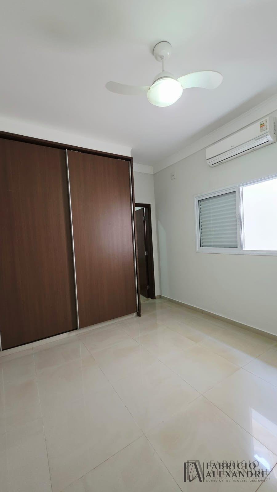Casa à venda com 3 quartos, 3 suítes, 4 vagas e 234m² no Parque Residencial Damha, São José do Rio Preto (SP) — foto 9 de 30