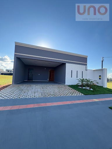 Casa de Condomínio em Nova Lima  -  Campo Grande