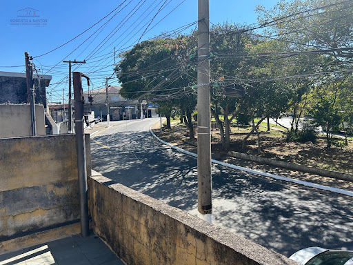 Outra vista da avenida