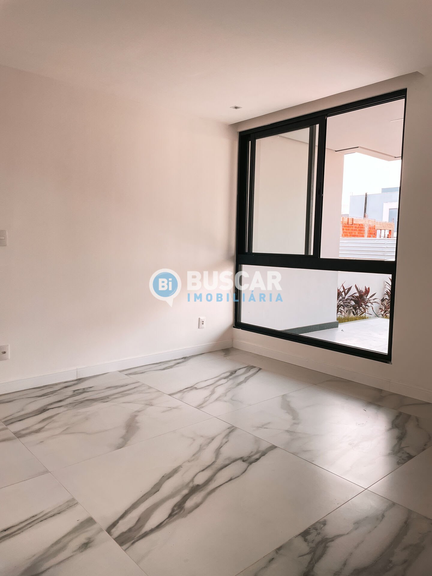 Casa à venda com 4 quartos, 4 suítes, 2 vagas e 252m² no Papagaio, Feira de Santana (BA) — foto 16 de 20