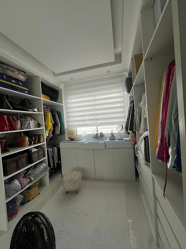 closet-cobertura-190m²-frames-pontal-oceanico-recreio
