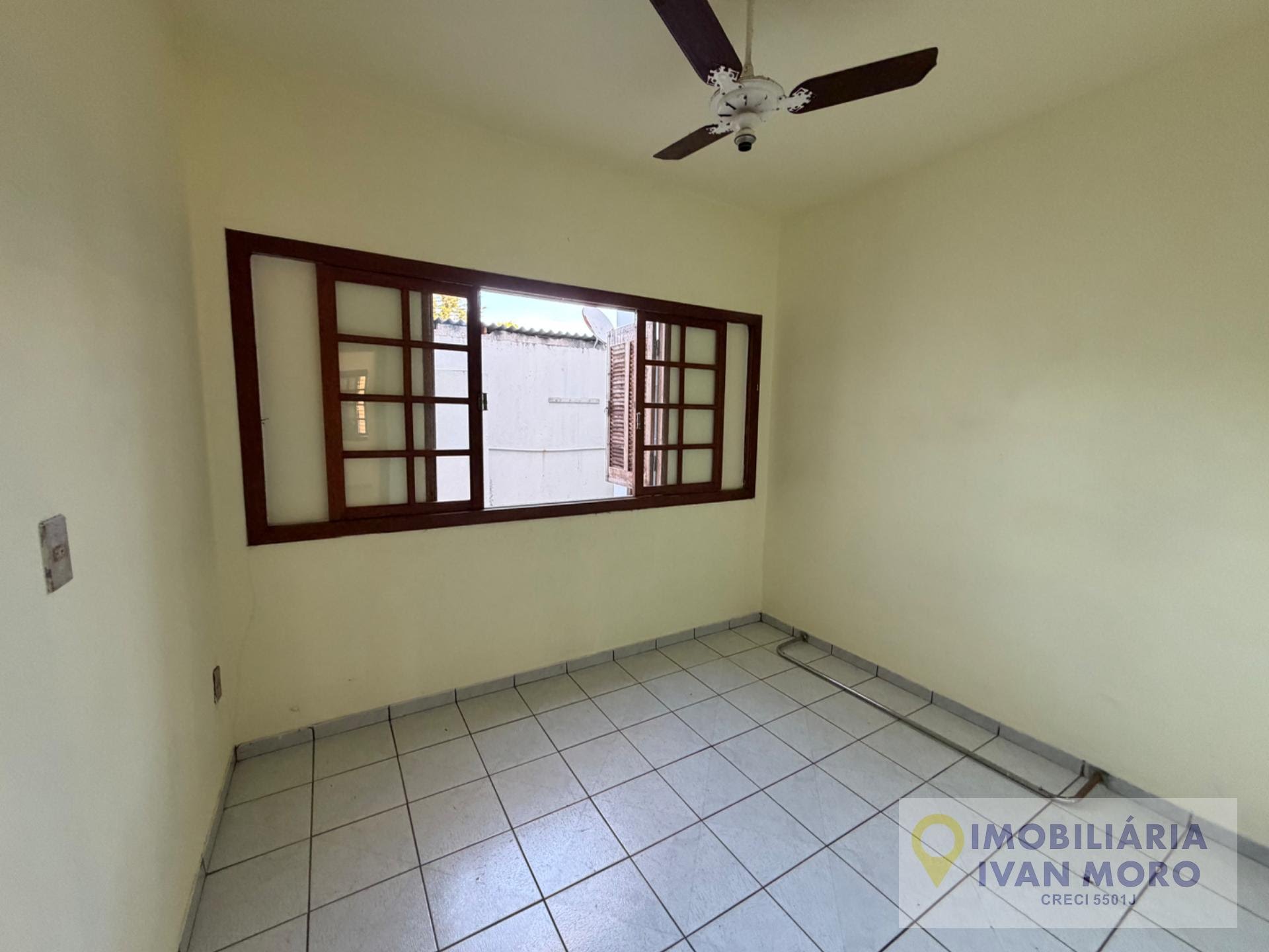 Casa à venda com 4 quartos, 2 suítes, 2 vagas e 180m² no Daniela, Florianópolis (SC) — foto 22 de 27