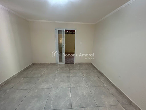 Casa, 3 quartos, 200 m² - Foto 2