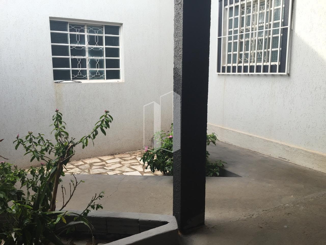 Casa, 2 quartos, 240 m² - Foto 11