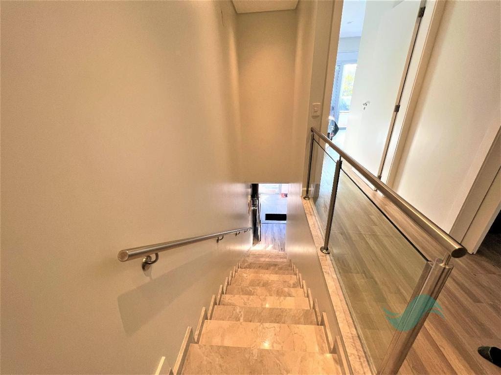 Casa à venda com 3 suítes, 1 vaga e 225m² no Jurerê, Florianópolis (SC) — foto 11 de 22
