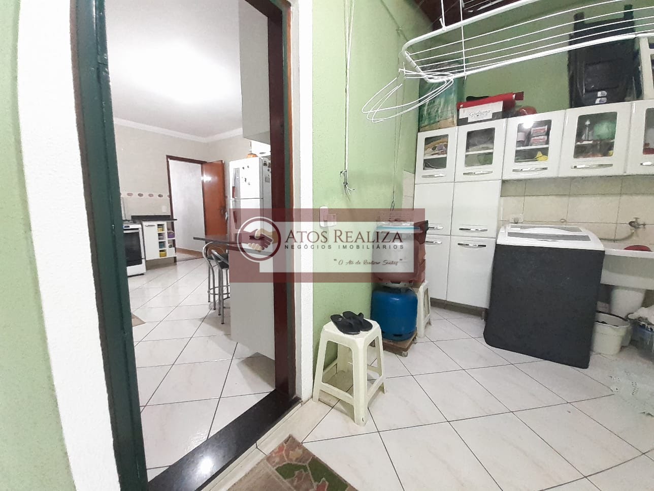 Casa à venda com 2 quartos, 1 suíte, 2 vagas e 118m² no Interlagos, São Paulo (SP) — foto 2 de 28