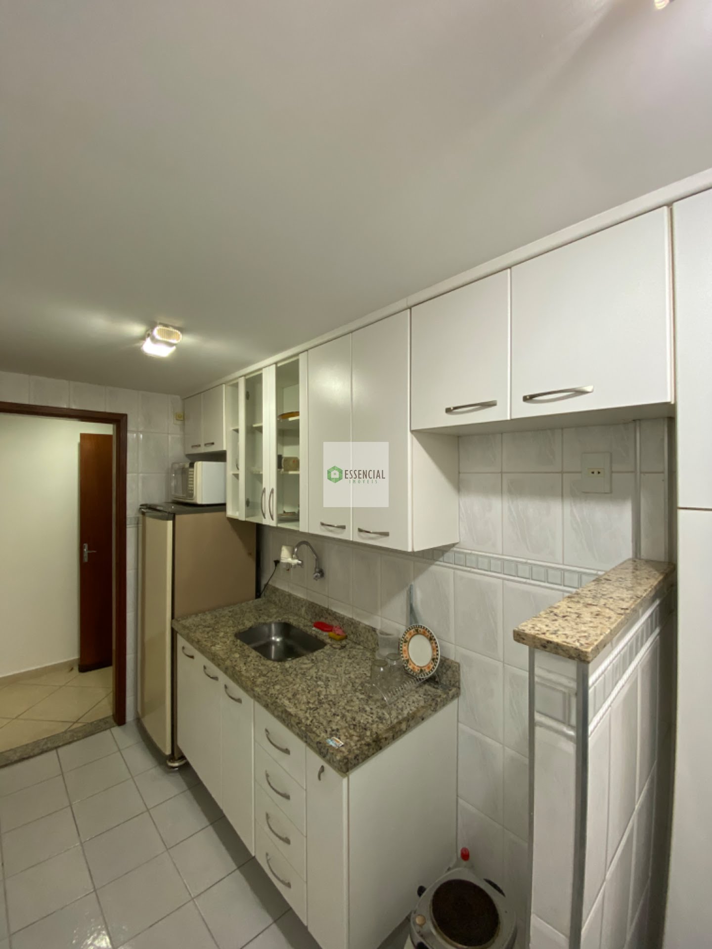 Cozinha com armários