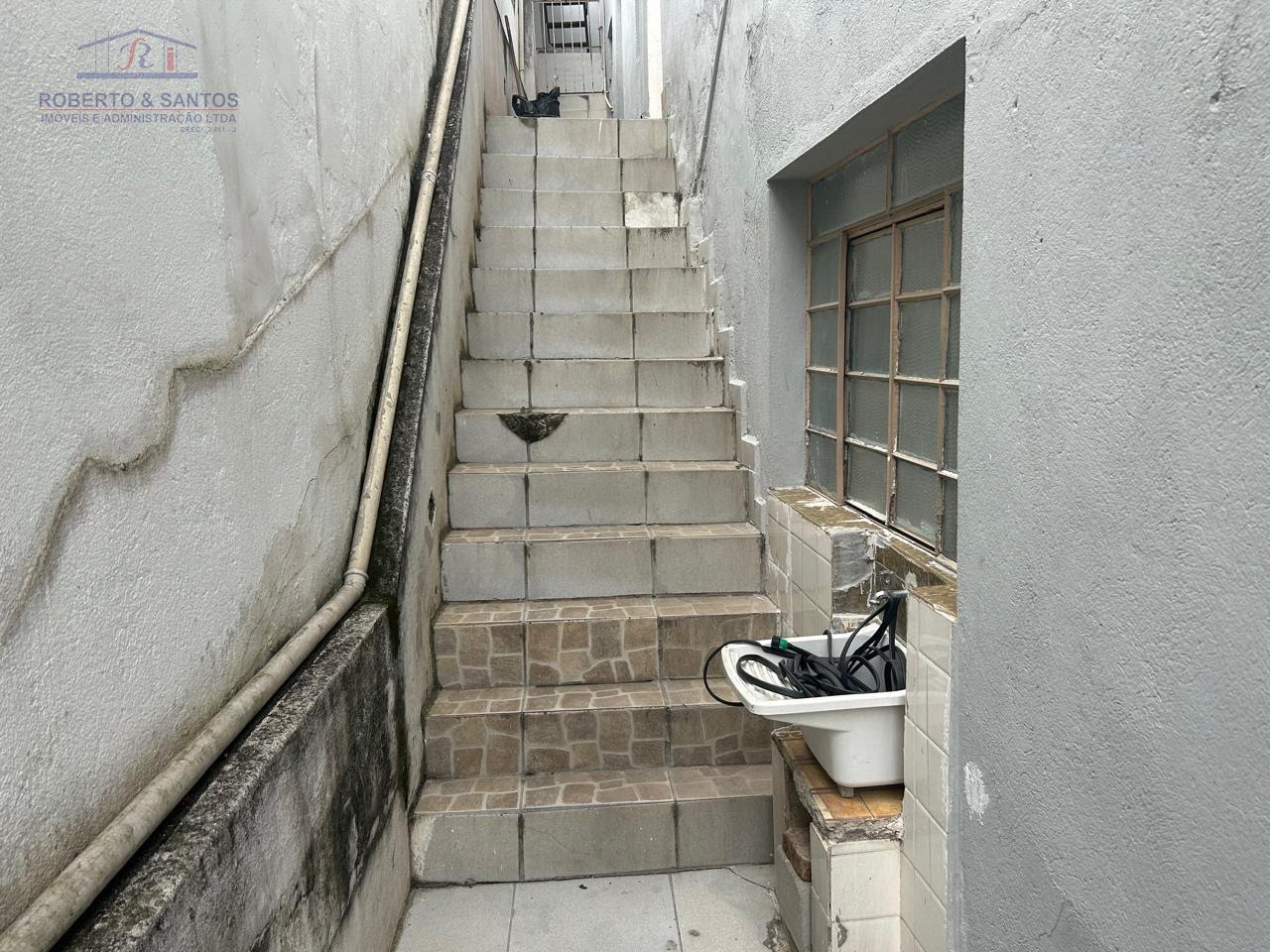 Escadas de acesso