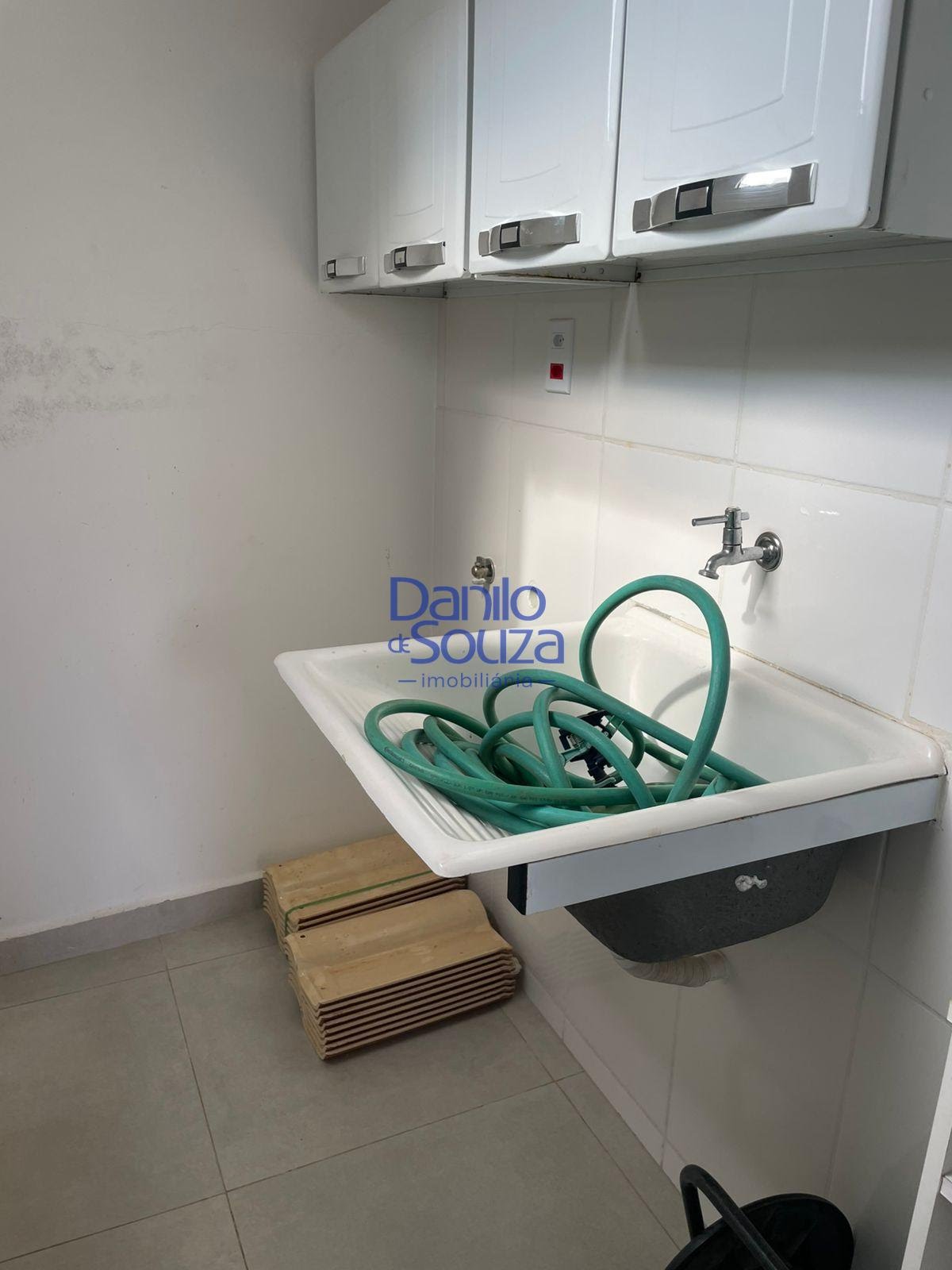 Casa à venda com 2 quartos, 1 suíte, 1 vaga e 140m² no Vila Sao Pedro, Araxá (MG) — foto 6 de 14