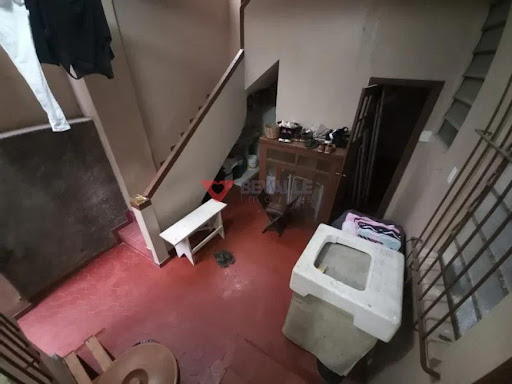 Casa triplex à venda na Urca: 450m², 4 quartos, 4 vagas