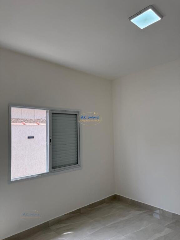 Casa à venda com 2 quartos, 1 suíte, 2 vagas e 70m² no Maracanã, Praia Grande (SP) — foto 16 de 19