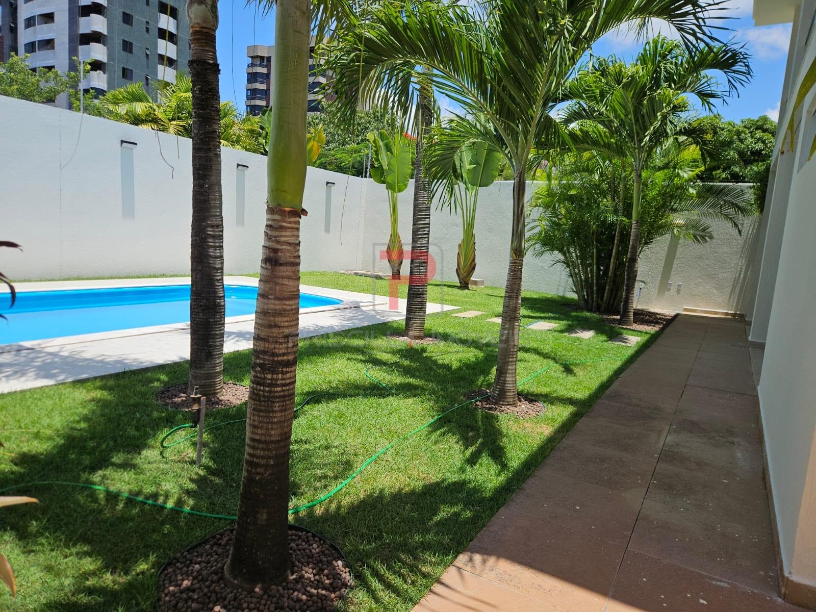 Casa à venda com 4 quartos, 4 suítes, 3 vagas e 331m² no Intermares, Cabedelo (PB) — foto 18 de 19