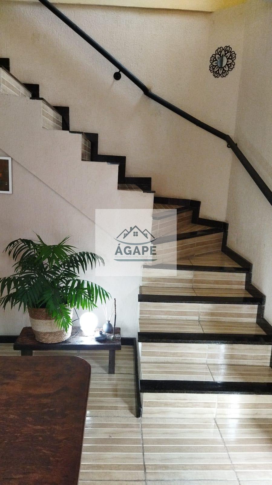 Casa à venda com 4 quartos, 2 banheiros, 2 vagas e 164m² no Parque Nações Unidas, São Paulo (SP) — foto 12 de 14