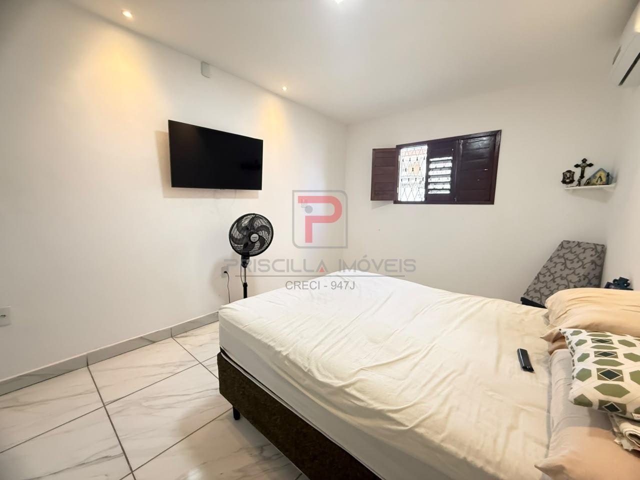 Casa à venda com 4 quartos, 1 suíte, 6 vagas e 240m² no Expedicionários, João Pessoa (PB) — foto 14 de 23