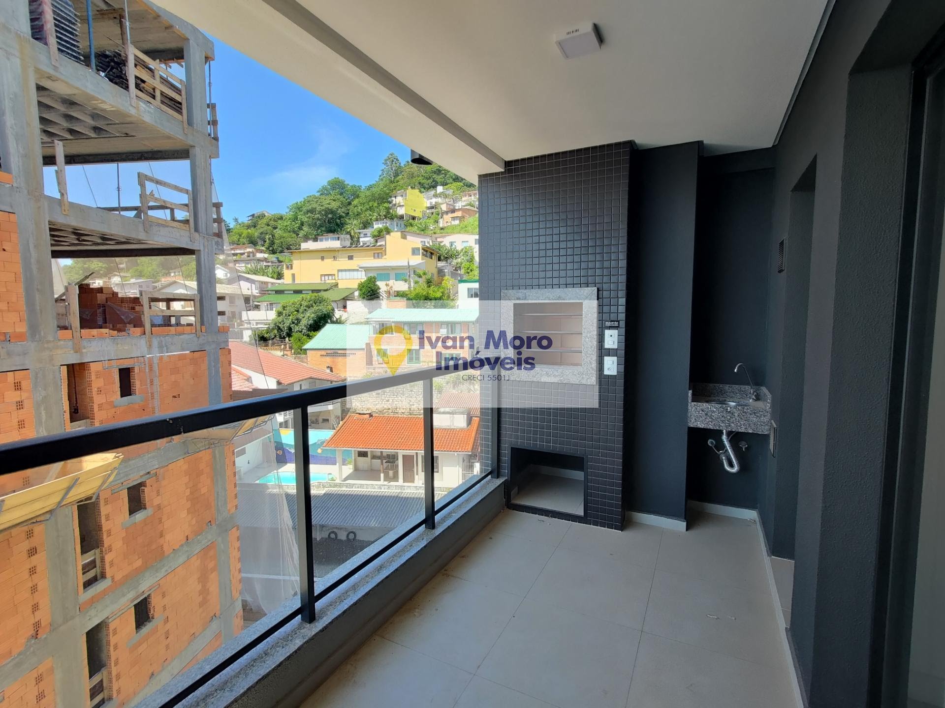 Apartamento à venda com 3 quartos, 3 suítes, 2 vagas e 110m² no Centro, Florianópolis (SC) — foto 16 de 30