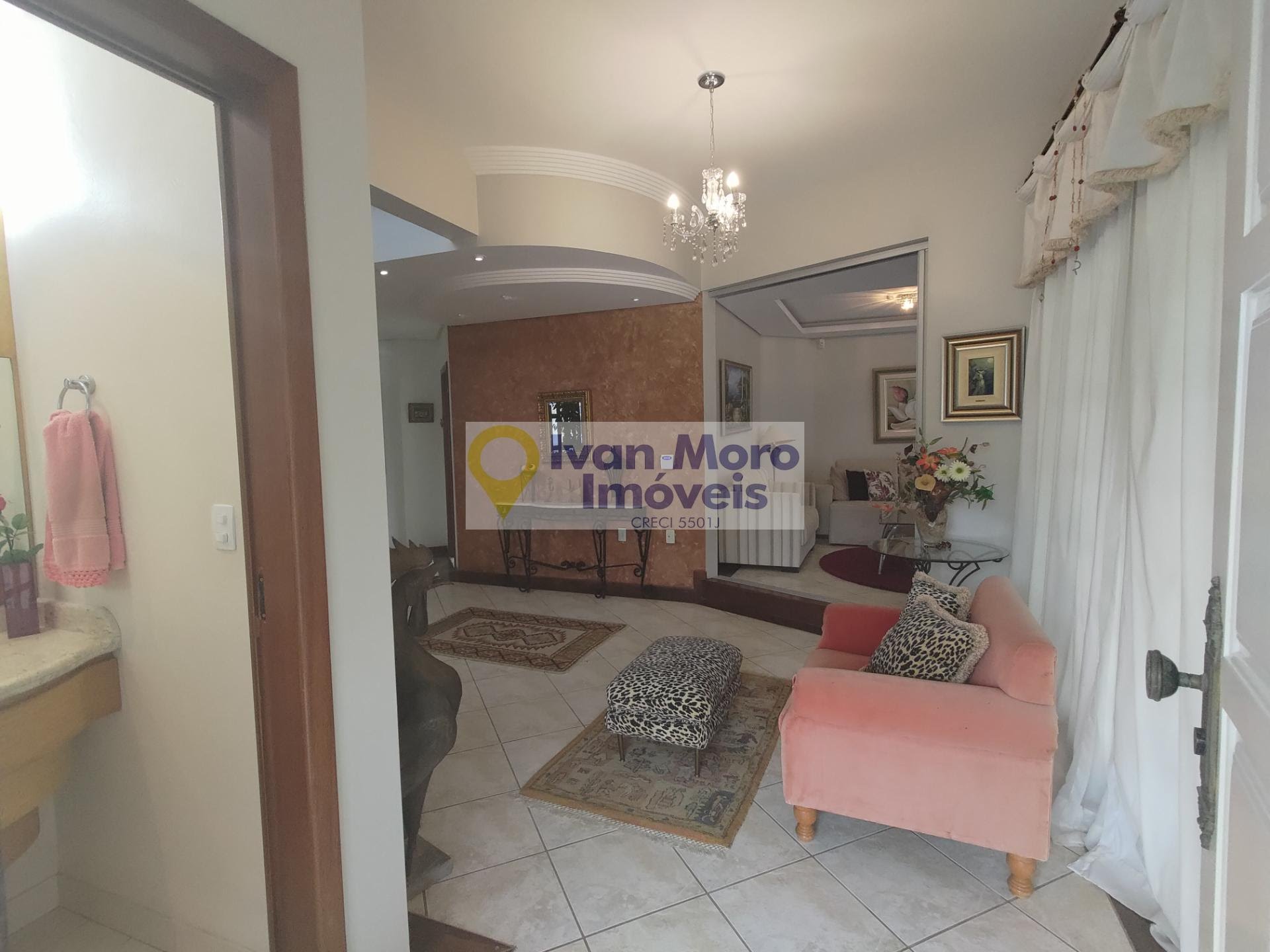 Casa à venda com 4 quartos, 2 suítes, 2 vagas e 300m² no Jurerê Internacional, Florianópolis (SC) — foto 3 de 30