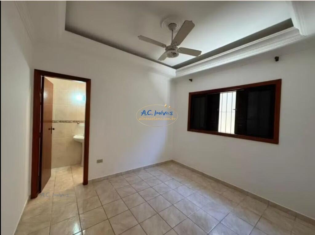 Casa à venda com 2 quartos, 1 suíte, 2 vagas e 75m² no Cidade Ocian, Praia Grande (SP) — foto 12 de 23
