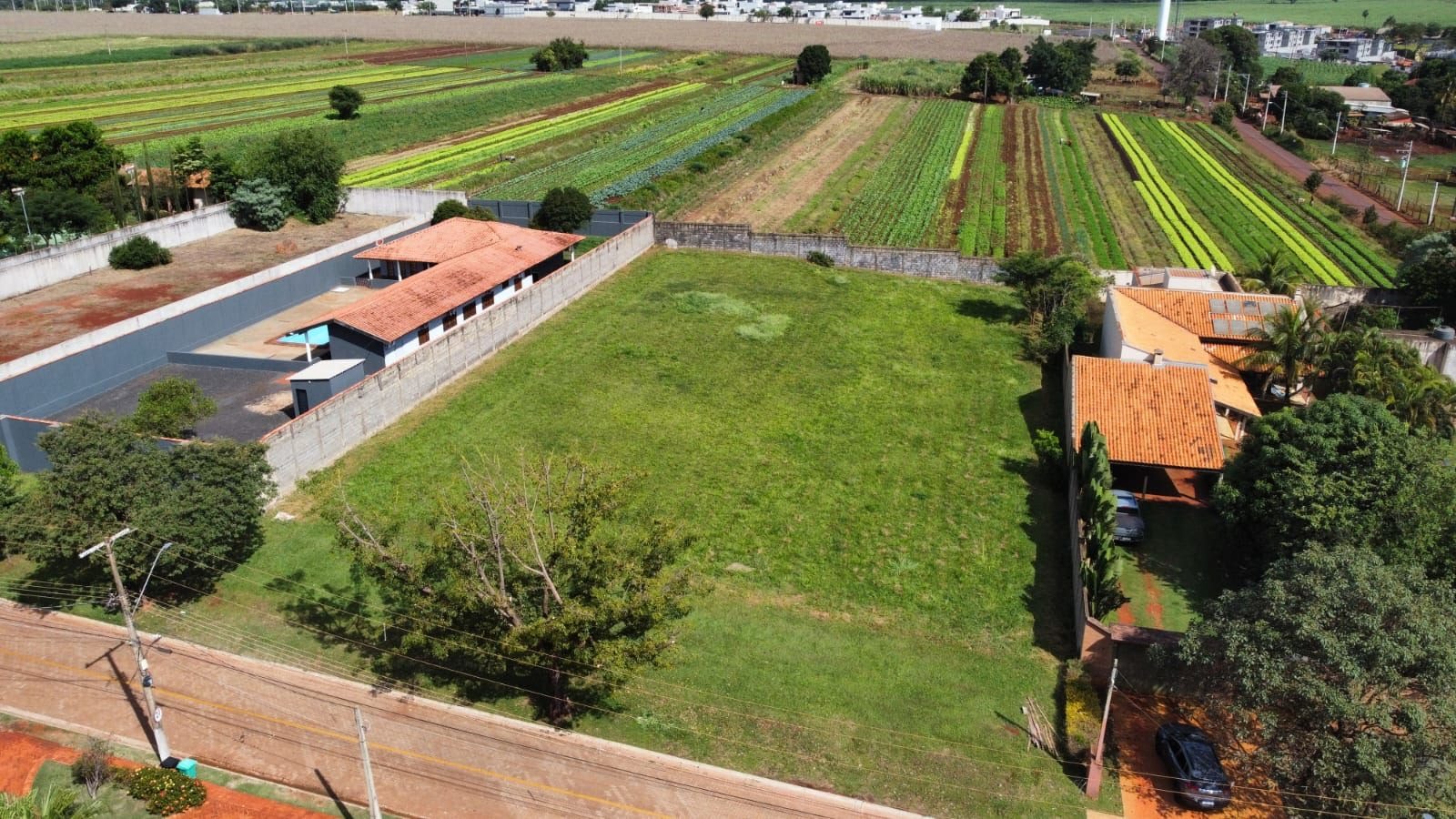 Terreno à venda com 1569m² de terreno no Real Sul, Ribeirão Preto — foto principal