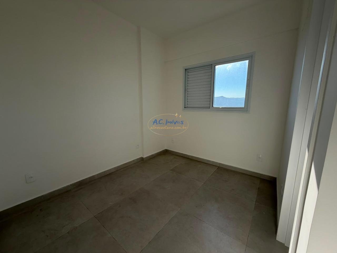 Apartamento à venda com 4 quartos, 3 suítes, 2 vagas e 135m² no Guilhermina, Praia Grande (SP) — foto 23 de 29