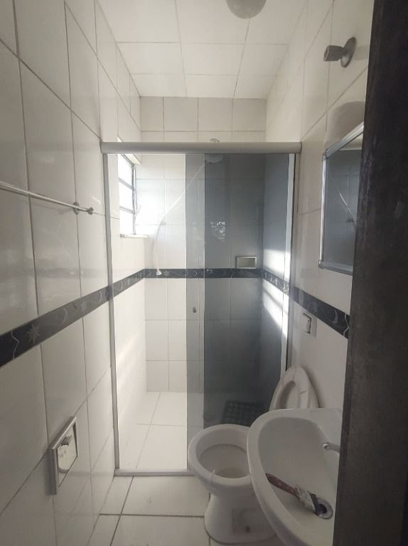 Casa à venda com 3 quartos, 2 suítes, 2 vagas e 315m² no Nova Arujá, Arujá (SP) — foto 11 de 16
