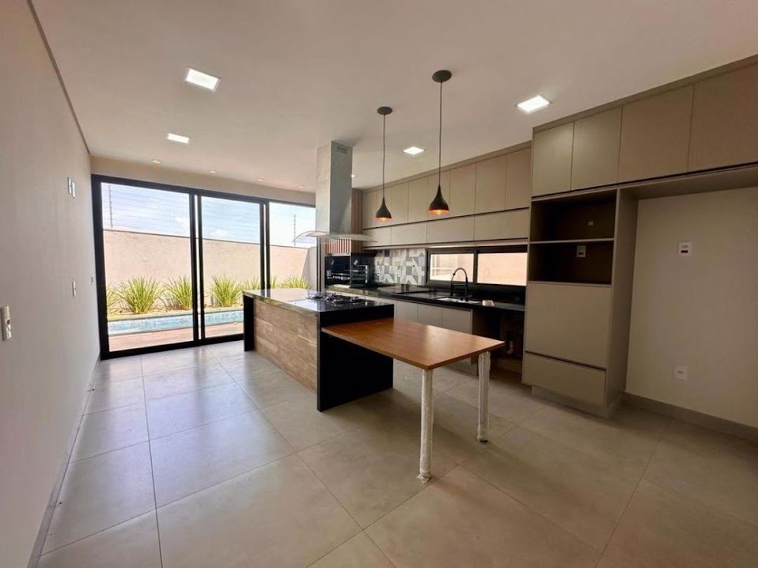 Casa à venda com 3 quartos, 3 suítes, 4 vagas e 166m² no Loteamento Terras de Florença, Ribeirão Preto (SP) — foto 13 de 30