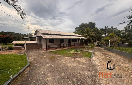 Chácara à Venda em Pará de Minas, 500m², 4 Quartos, R$990mil