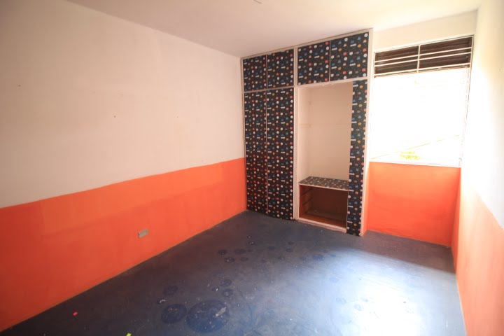 Casa à venda com 3 quartos, 1 suíte, 2 vagas e 250m² no Tamarineira, Recife (PE) — foto 27 de 30